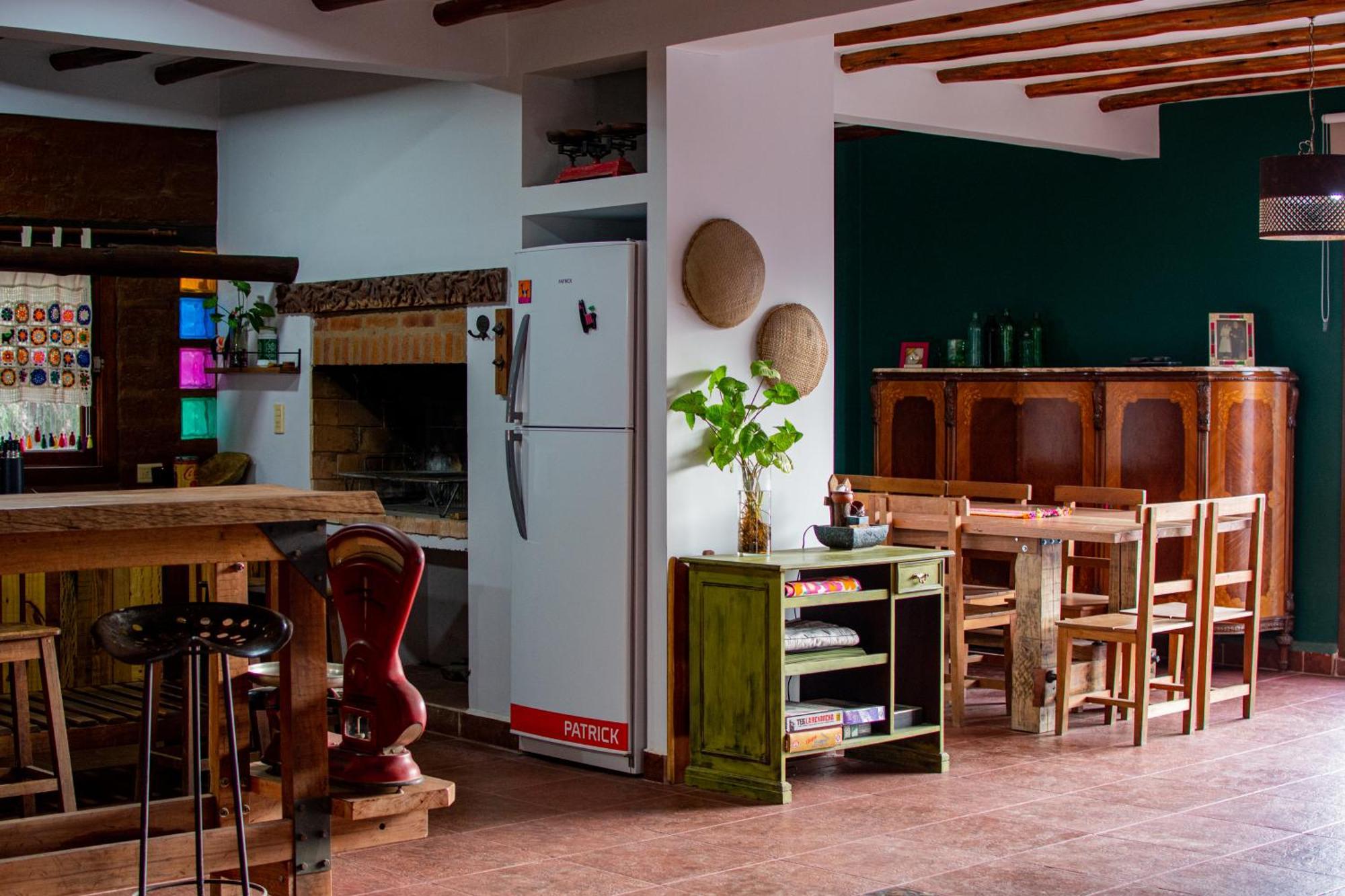 Aparthotel La Llama Negra