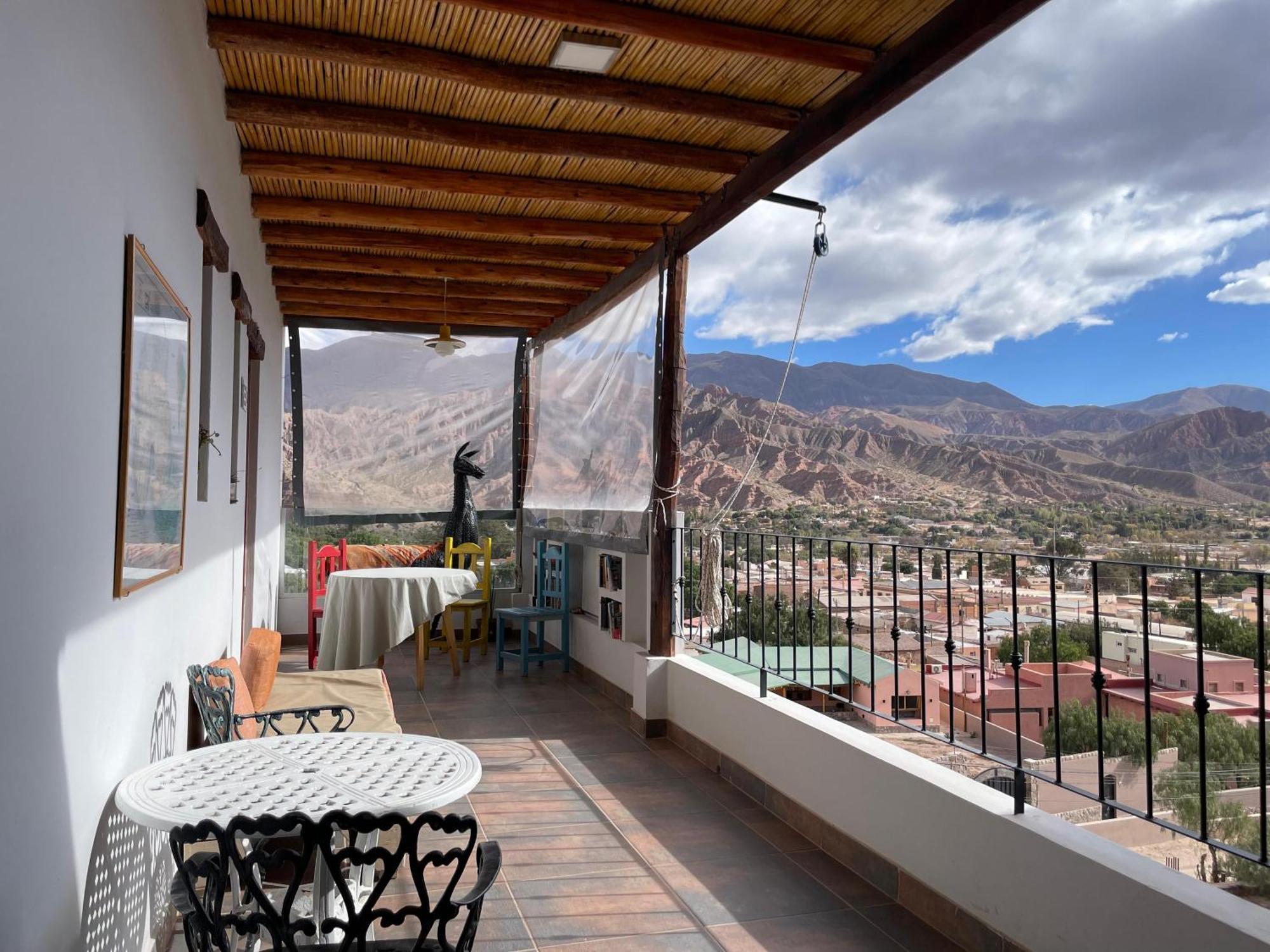 Aparthotel La Llama Negra